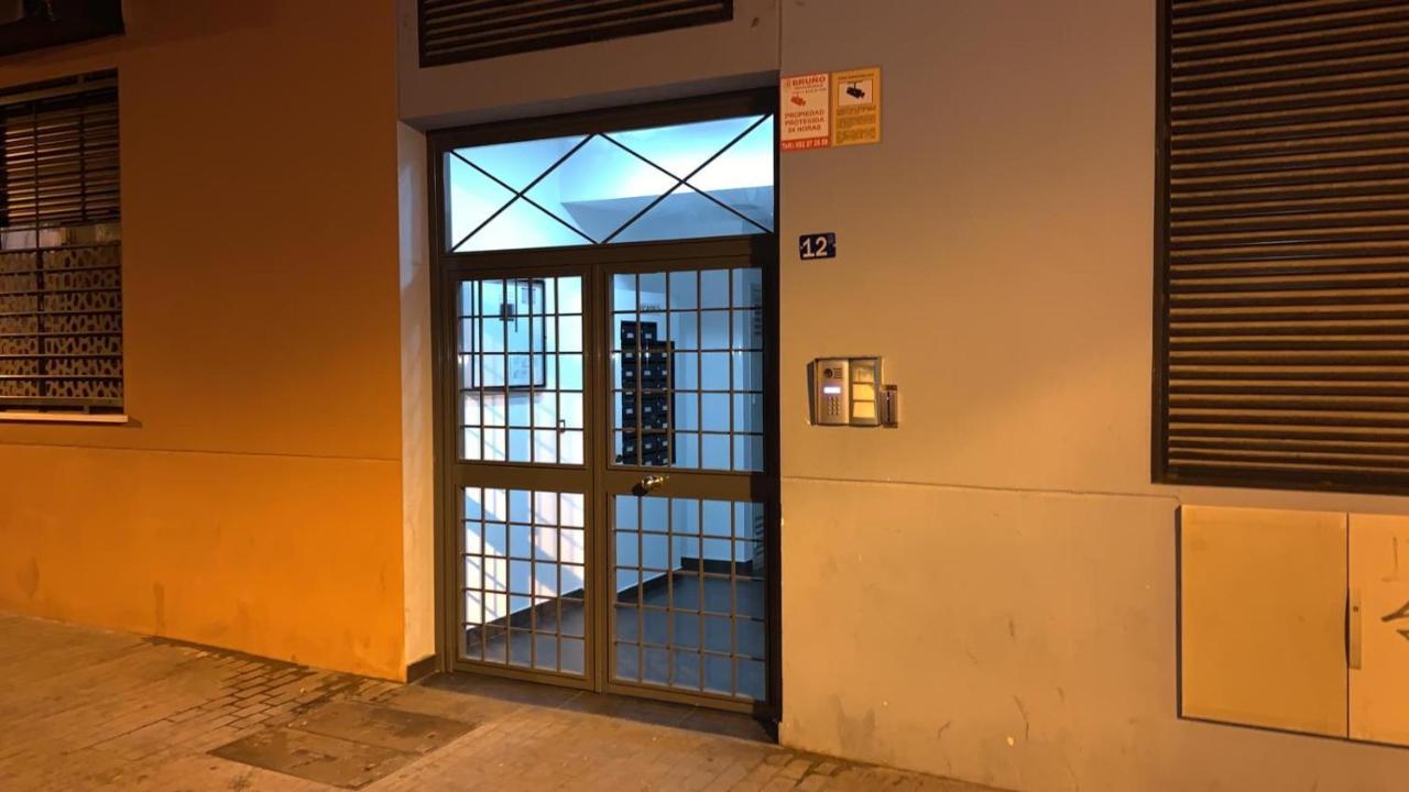Blonski-Yellow Málaga Exterior foto